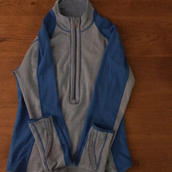 Lululemon pullover - Picture 5 of 8